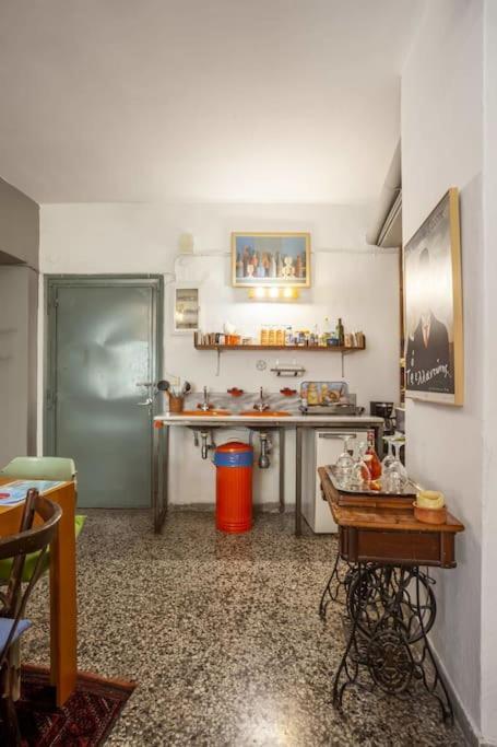 Greek Retro Decor & Wesanderson's Movies Design Salonicco