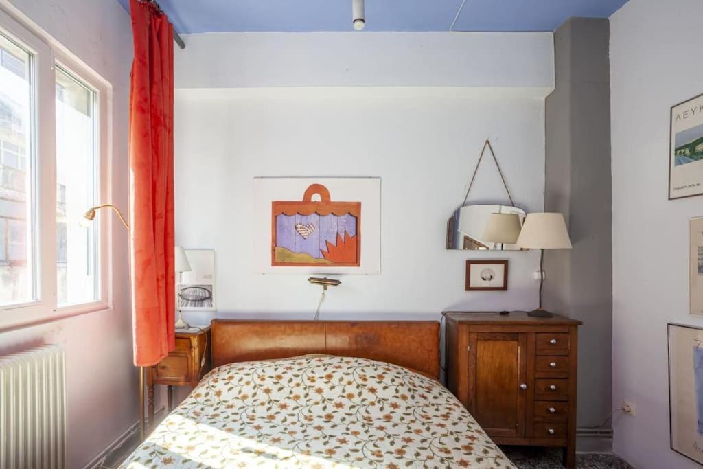 Appartamento Greek Retro Decor & Wesanderson's Movies Design *