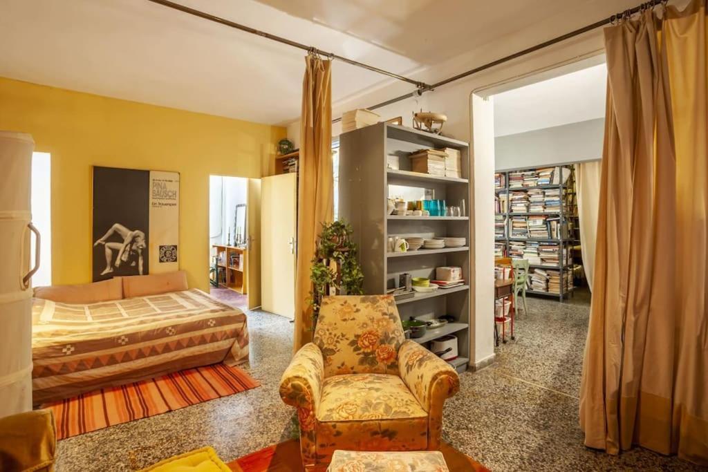 Appartamento Greek Retro Decor & Wesanderson's Movies Design Salonicco